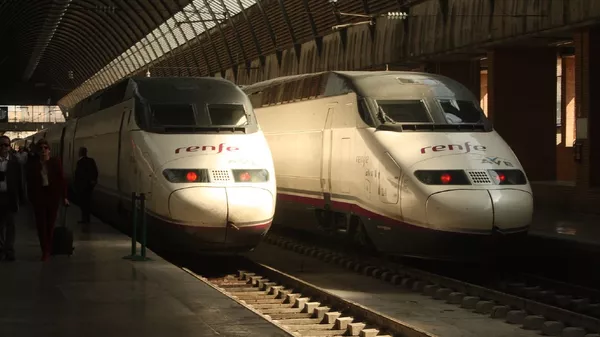Tàu hỏa ở Tây Ban Nha - Sputnik Việt Nam