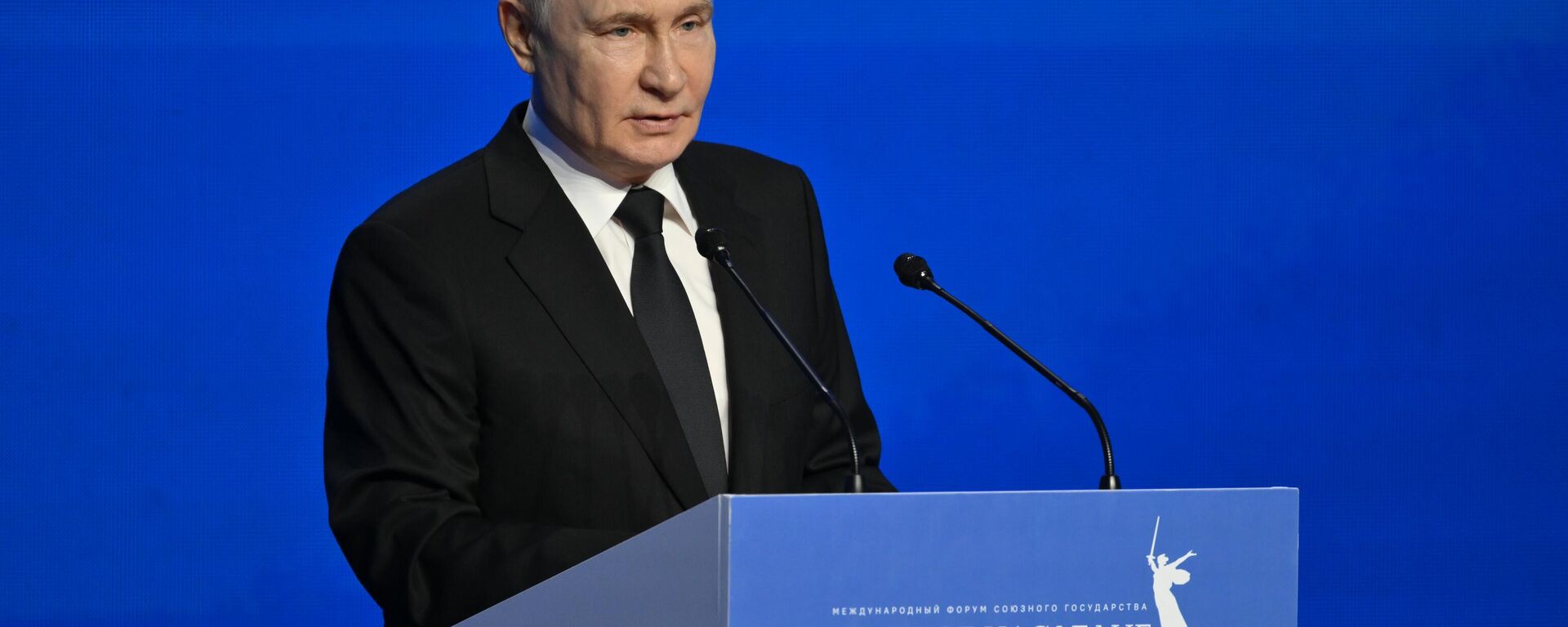 Tổng thống Nga Vladimir Putin - Sputnik Việt Nam, 1920, 29.04.2025