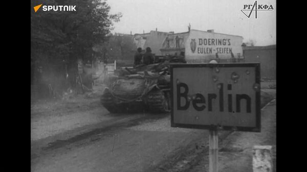 80 năm trước: Trận chiến cuối cùng giành Berlin và lá cờ Chiến thắng - Sputnik Việt Nam