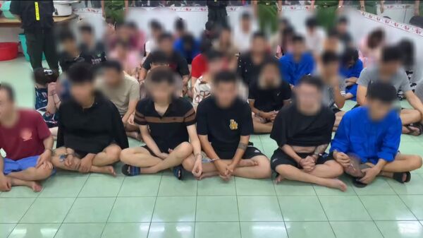 Công an TP Hồ Chí Minh triệt phá 2 đường dây mua bán, vận chuyển trái phép chất ma tuý - Sputnik Việt Nam