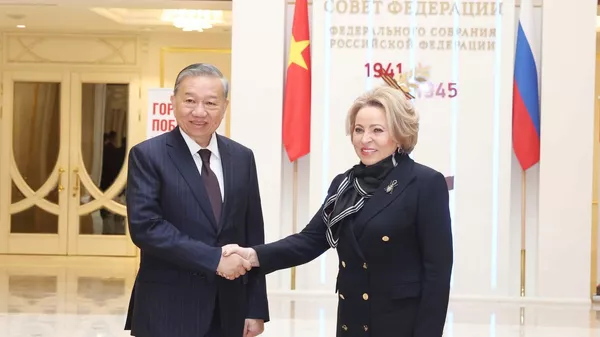 Tổng Bí thư Tô Lâm và Chủ tịch Hội đồng Liên bang, Quốc hội LB Nga Valentina Matviyenko. - Sputnik Việt Nam