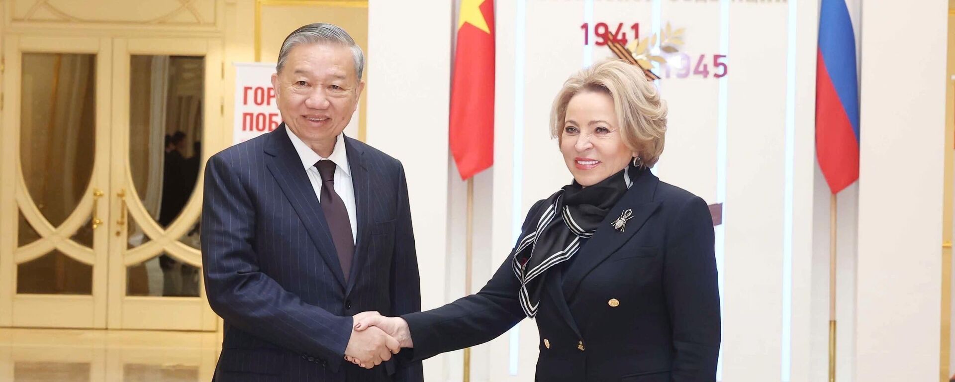 Tổng Bí thư Tô Lâm và Chủ tịch Hội đồng Liên bang, Quốc hội LB Nga Valentina Matviyenko. - Sputnik Việt Nam, 1920, 09.05.2025
