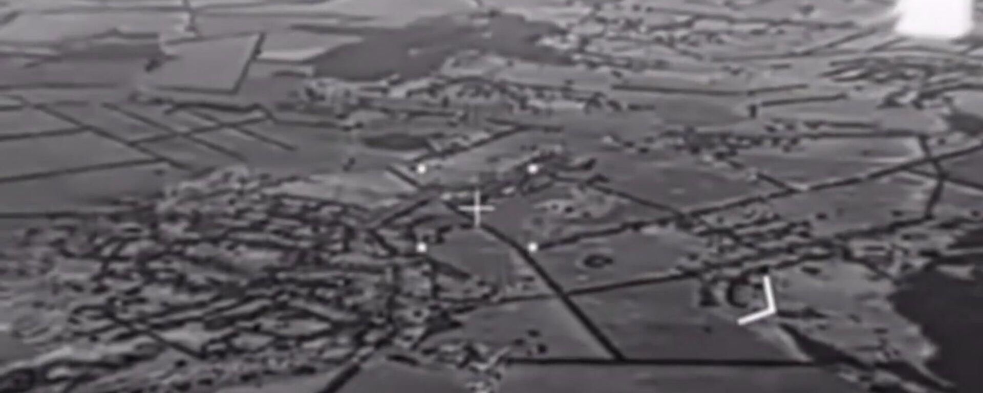 Tên lửa Nga «Iskander-M» tiêu diệt tổ hợp HIMARS mà LLVT Ukraina dùng bắn phá Rylsk ở vùng Kursk - Sputnik Việt Nam, 1920, 12.05.2025