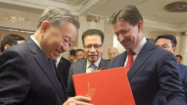 Trình bày chuyên khảo về nghiên cứu Việt Nam tại Nga cho Tổng Bí thư Ban Chấp hành Trung ương Đảng Cộng sản Việt Nam Tô Lâm - Sputnik Việt Nam