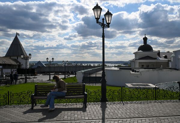 Bên trong khuôn viên Điện Kremlin Kazan - Sputnik Việt Nam
