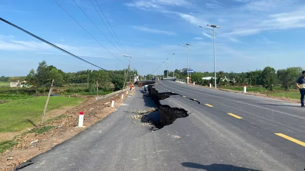 Mưa lớn làm sạt lở đường ở khu vực biên giới Tây Ninh - Sputnik Việt Nam