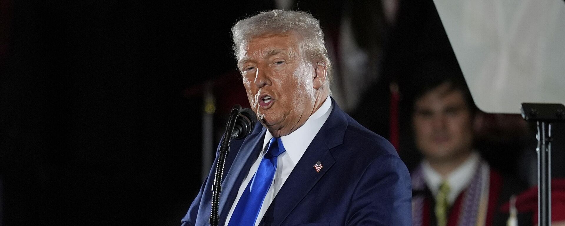Tổng thống Hoa Kỳ Donald Trump  - Sputnik Việt Nam, 1920, 25.06.2025