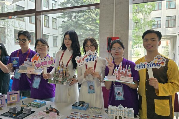 Sinh viên Việt Nam tại sự kiện Sinh viên Việt Nam tại sự kiện - Sputnik Việt Nam