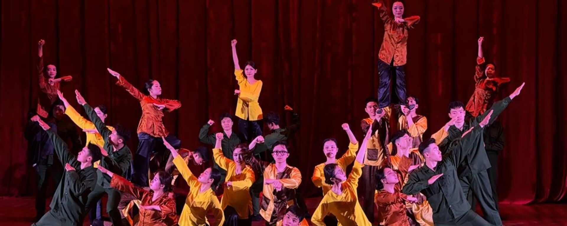 “Khát vọng Việt Nam”: đậm nét dân tộc, sáng tạo, đoàn kết, kết nối Việt-Nga - Sputnik Việt Nam, 1920, 19.05.2025