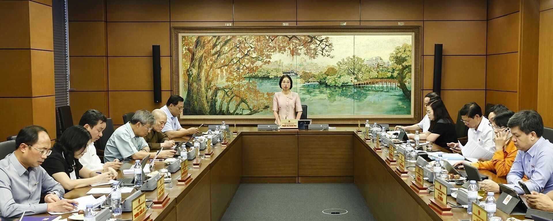 Quốc hội thảo luận tổ về Dự án Bộ luật Hình sự (sửa đổi) - Sputnik Việt Nam, 1920, 20.05.2025