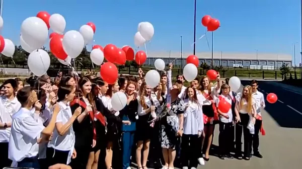Thành phố vinh quang quân sự: Ba năm trước, Mariupol được giải phóng - Sputnik Việt Nam