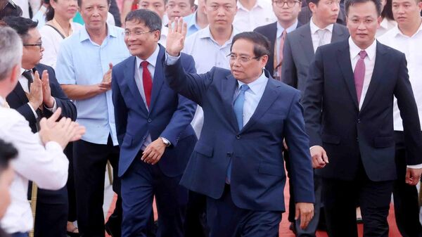 Thủ tướng Chính phủ dự Lễ khởi công Dự án khu phức hợp đô thị, du lịch sinh thái, sân golf tại tỉnh Hưng Yên - Sputnik Việt Nam