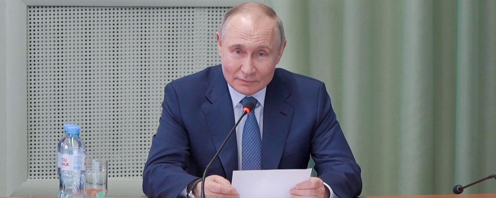 Tổng thống Vladimir Putin đã đến thăm khu vực Kursk - Sputnik Việt Nam, 1920, 21.05.2025