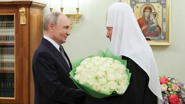 Tổng thống Vladimir Putin chúc mừng Đức Thánh Cha Kirill nhân dịp kỷ niệm ngày tước hiệu bổn mạng - Sputnik Việt Nam