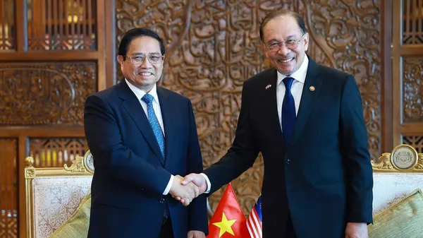 Thủ tướng Phạm Minh Chính hội đàm với Thủ tướng Malaysia Anwar Ibrahim - Sputnik Việt Nam