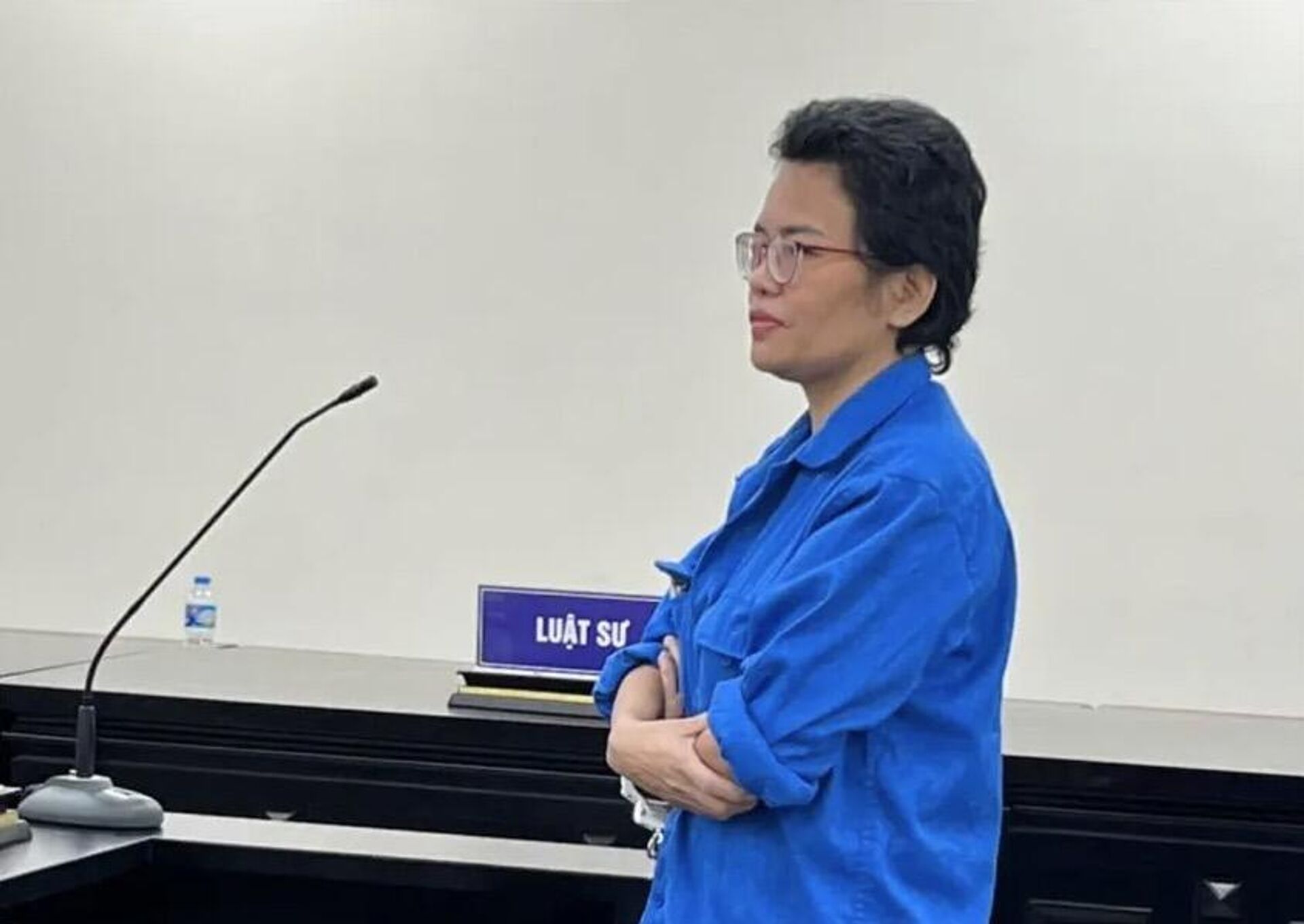 Bị cáo Đậu Thị Tâm tại phiên tòa.  - Sputnik Việt Nam, 1920, 27.05.2025