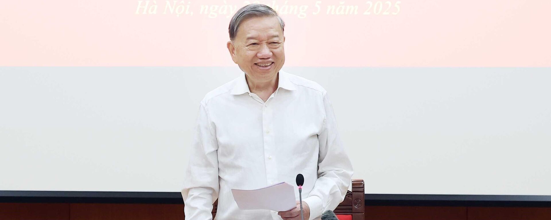 Tổng Bí thư chủ trì họp Thường trực Ban Chỉ đạo Trung ương về phát triển khoa học, công nghệ, đổi mới sáng tạo và chuyển đổi số - Sputnik Việt Nam, 1920, 29.05.2025