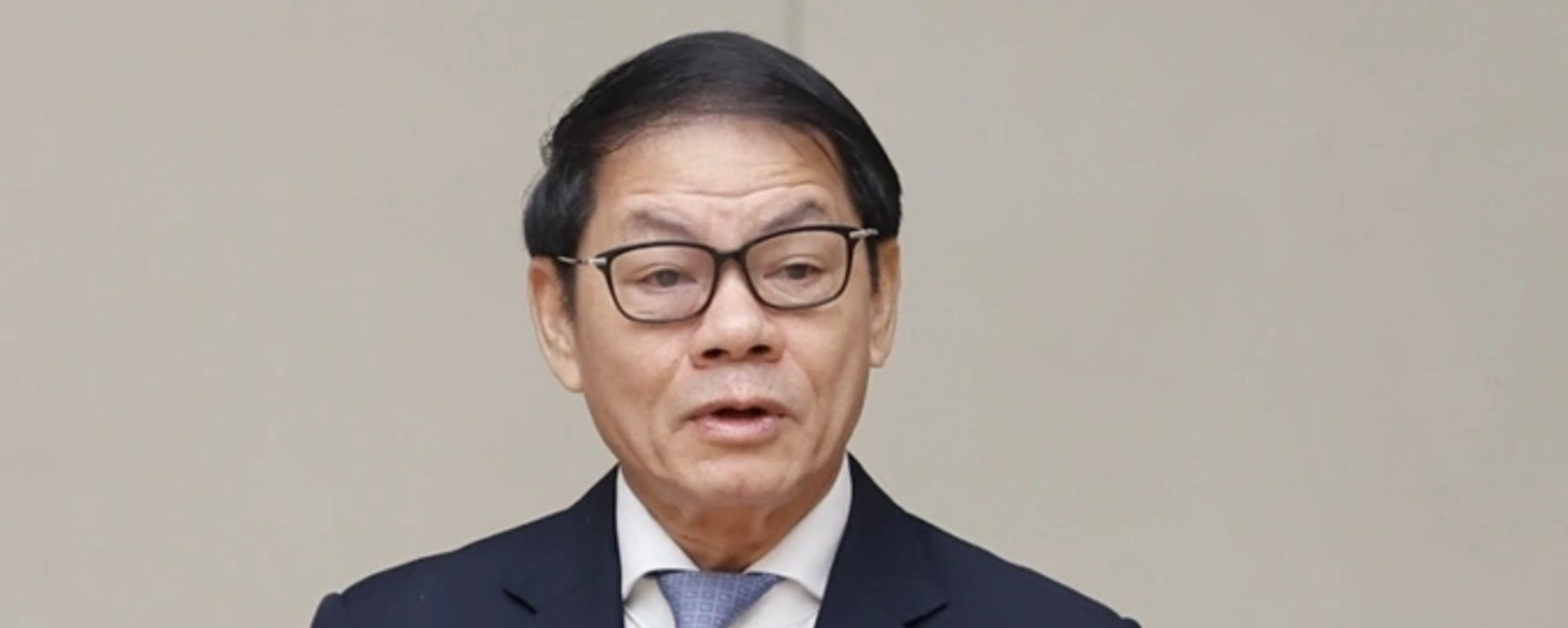 Ông Trần Bá Dương, Chủ tịch Thaco phát biểu tại Hội nghị với lãnh đạo Chính phủ, tháng 2/2025 - Sputnik Việt Nam, 1920, 24.08.2025