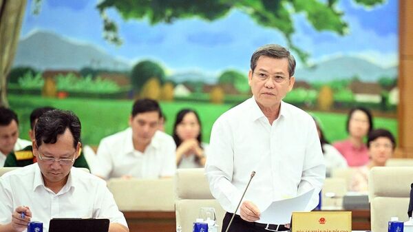 UBTV Quốc hội cho ý kiến về Luật Tổ chức Tòa án nhân dân - Sputnik Việt Nam