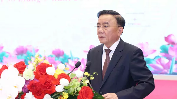 Đồng chí Trần Cẩm Tú, Uỷ viên Bộ Chính trị, Thường trực Ban Bí thư. - Sputnik Việt Nam