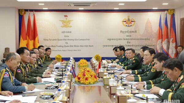 Quang cảnh hội đàm. Tin, ảnh: VĂN HIẾU  - Sputnik Việt Nam