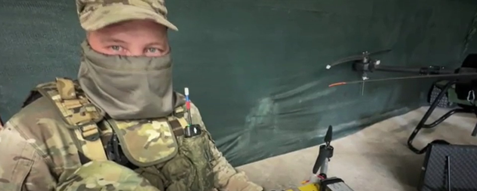 Lính dù Nga ra mắt drone FPV hạng nặng đa năng “Zanoza” - Sputnik Việt Nam, 1920, 05.06.2025