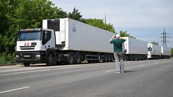 Tủ lạnh chứa thi thể quân nhân Lực lượng vũ trang Ukraina - Sputnik Việt Nam