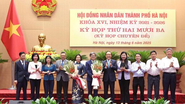 Hà Nội bầu bổ sung Phó Chủ tich HĐND và Phó Chủ tịch UBND thành phố nhiệm kỳ 2021 - 2026 - Sputnik Việt Nam