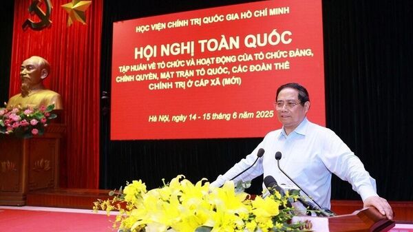 Thủ tướng Chính phủ Phạm Minh Chính phát biểu bế mạc hội nghị tập huấn - Sputnik Việt Nam