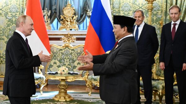 Cuộc gặp của Tổng thống Vladimir Putin với Tổng thống đắc cử của Indonesia Prabowo Subianto - Sputnik Việt Nam