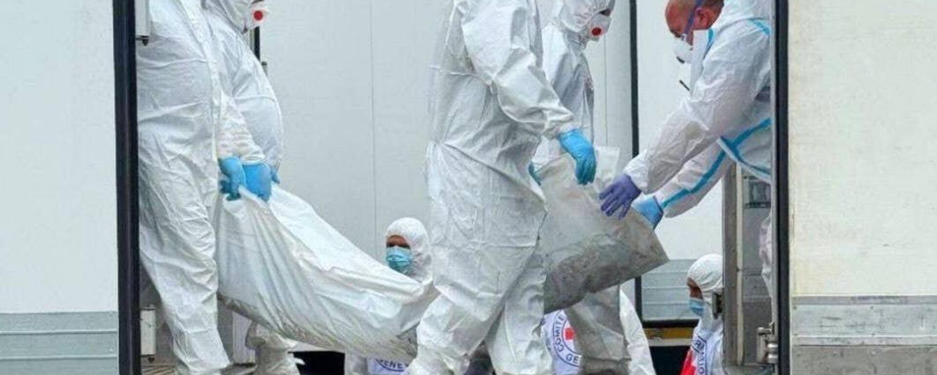 Nga và Ukraina đã bắt đầu trao đổi thi thể của những người lính đã chết - Sputnik Việt Nam, 1920, 17.07.2025