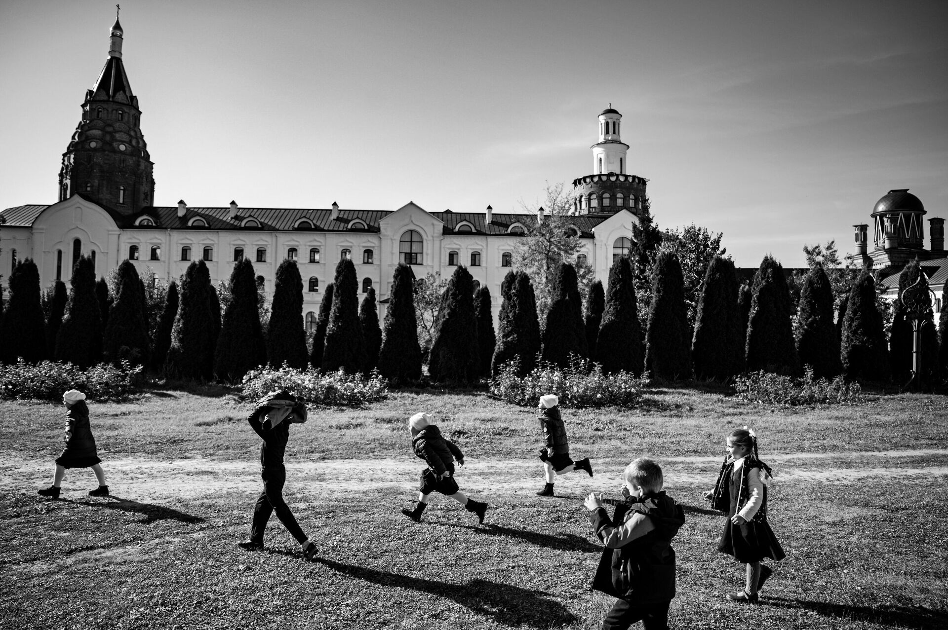 Pelageya Tikhonova (Nga): Thì thầm trong lặng yên. Chân dung. Nhân vật của thời đại chúng ta. Loạt ảnh Pelageya Tikhonova (Nga): Thì thầm trong lặng yên. Chân dung. Nhân vật của thời đại chúng ta. Loạt ảnh - Sputnik Việt Nam, 1920, 19.11.2025