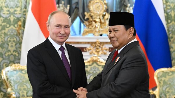 Cuộc gặp của Tổng thống Vladimir Putin với Tổng thống đắc cử của Indonesia P. Subianto - Sputnik Việt Nam