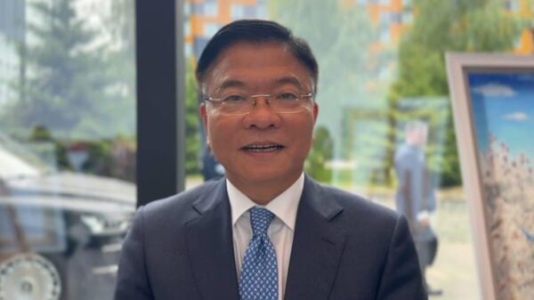 Phó Thủ tướng Việt Nam Lê Thành Long đã chia sẻ với Sputnik về các vấn đề đa cực và vai trò mà Việt Nam sẵn sàng đảm nhận trong các tiến trình này - Sputnik Việt Nam