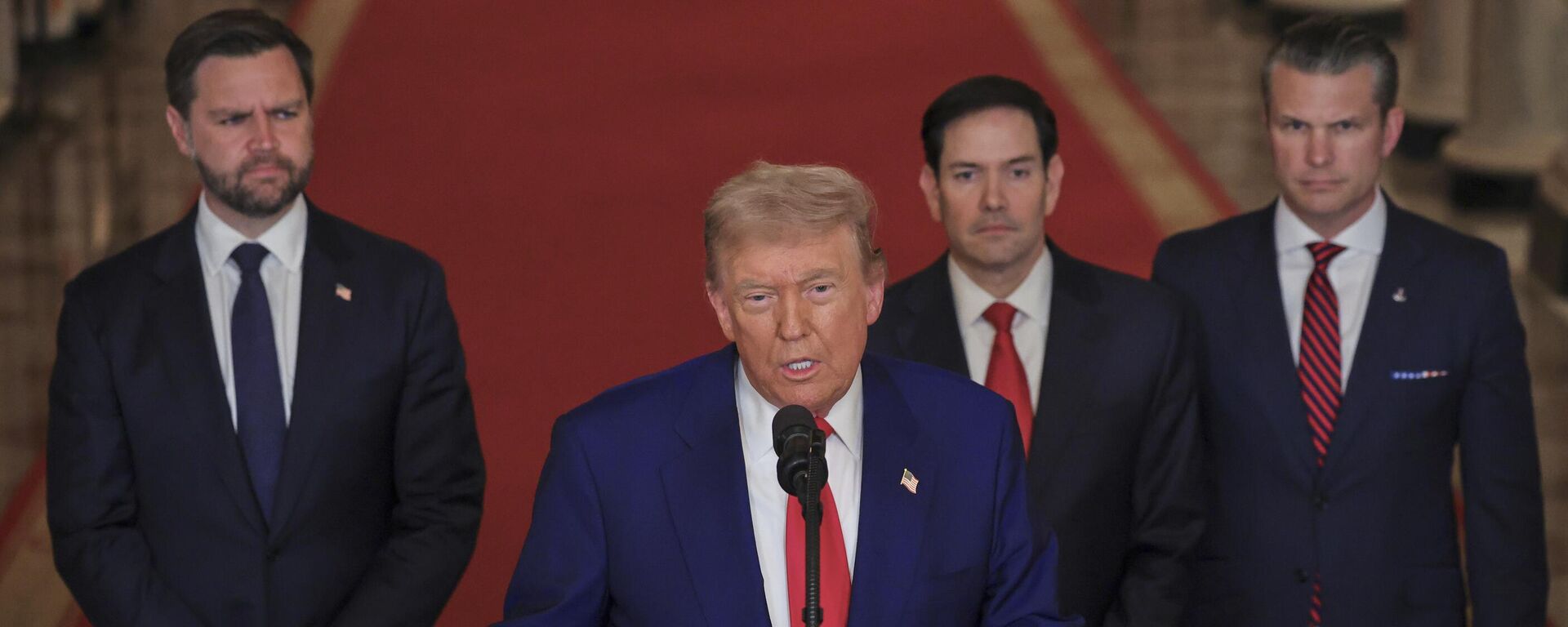 Tổng thống Donald Trump - Sputnik Việt Nam, 1920, 24.06.2025