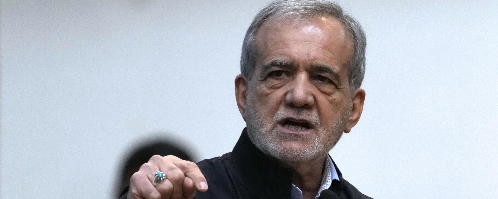Tổng thống Iran Masoud Pezeshkian - Sputnik Việt Nam, 1920, 25.06.2025