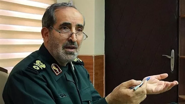 Tư lệnh Bộ chỉ huy trung tâm Khatam al-Anbiya của Iran, Ali Shadmani - Sputnik Việt Nam