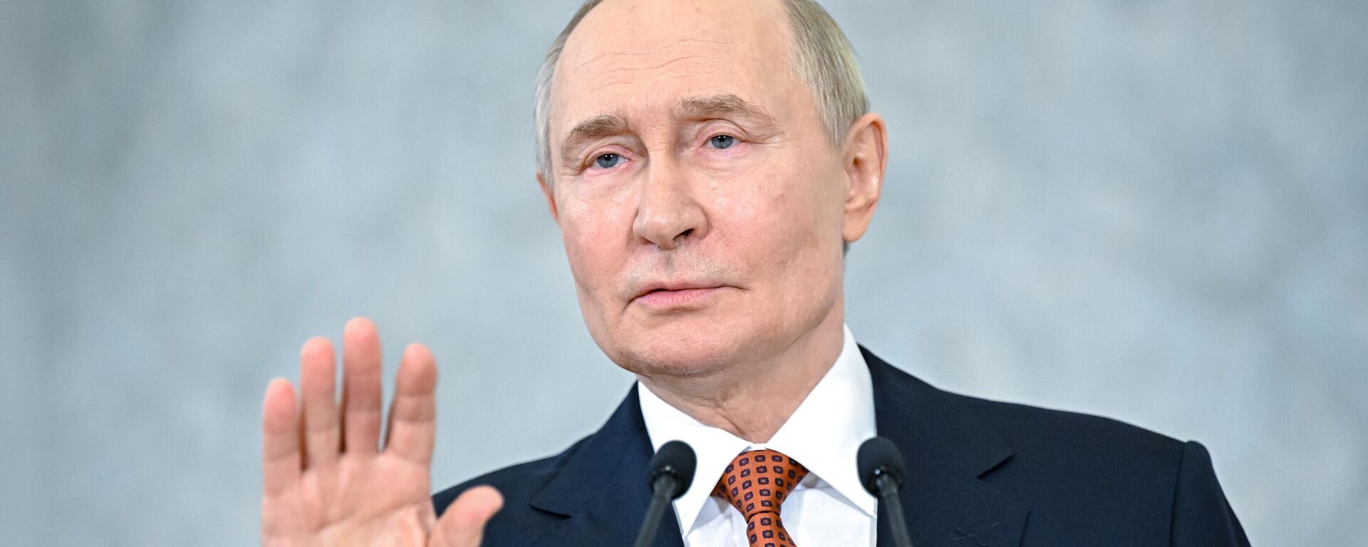 Tổng thống Nga Vladimir Putin - Sputnik Việt Nam, 1920, 27.06.2025