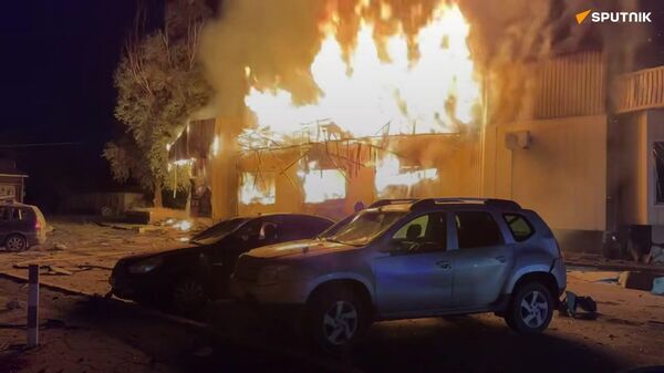 Quân đội Ukrainа tấn công khu chợ ở trung tâm Donetsk, giết chết một phụ nữ - Sputnik Việt Nam