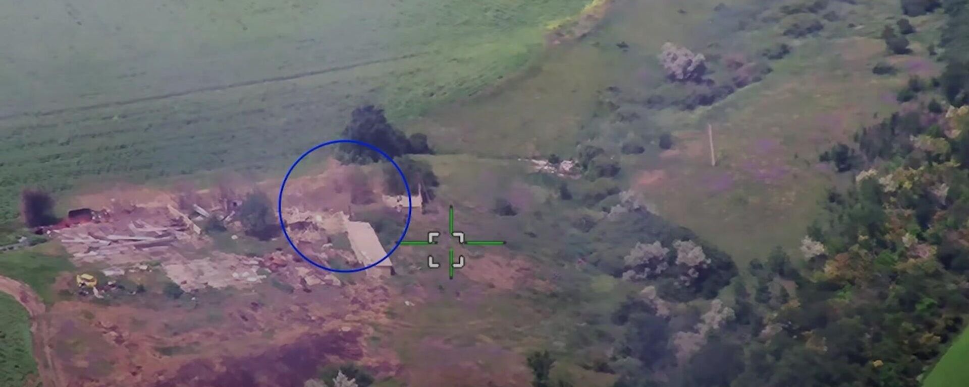 Quân đội Nga tiêu diệt điểm đóng quân tạm thời của LLVT Ukraina tại DNR Quân đội Nga tiêu diệt điểm đóng quân tạm thời của LLVT Ukraina tại DNR - Sputnik Việt Nam, 1920, 01.07.2025