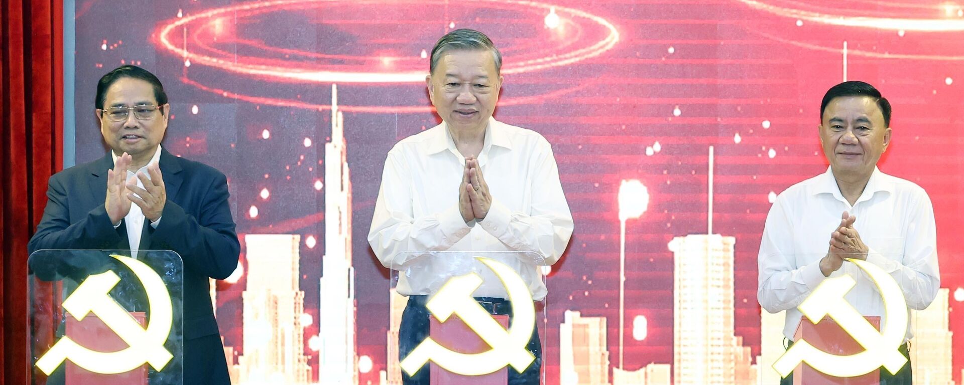 Tổng Bí thư Tô Lâm chủ trì hội nghị sơ kết về thực hiện Nghị quyết 57-NQ/TW  - Sputnik Việt Nam, 1920, 02.07.2025