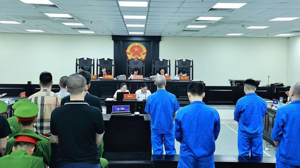 Các bị cáo tại phiên toà - Sputnik Việt Nam