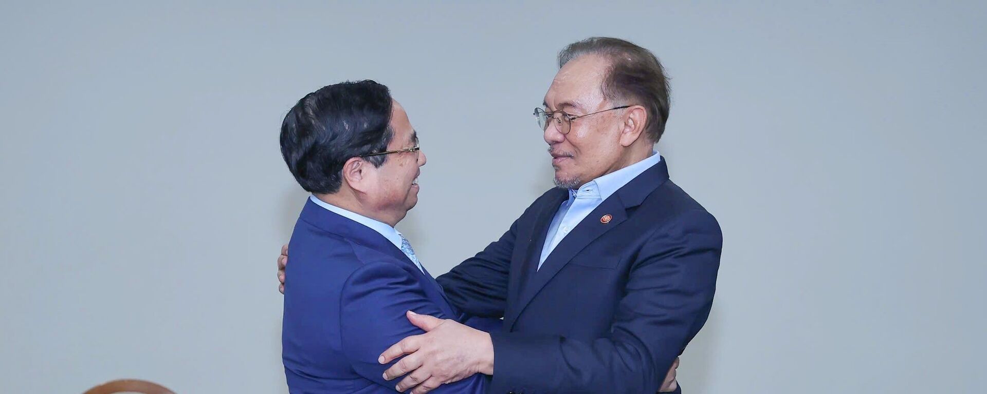 Thủ tướng Phạm Minh Chính gặp Thủ tướng Malaysia Anwar Ibrahim - Sputnik Việt Nam, 1920, 07.07.2025