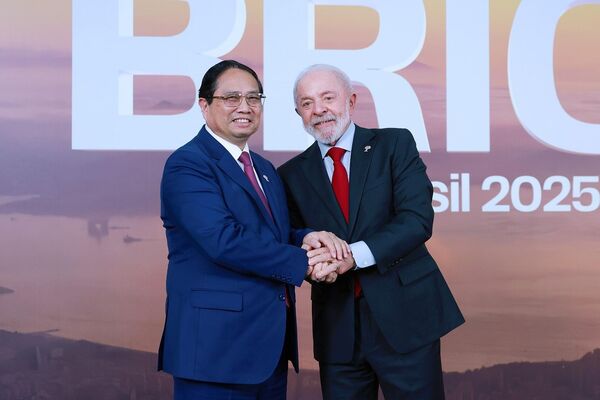 Thủ tướng Phạm Minh Chính tham dự Hội nghị Thượng đỉnh BRICS mở rộng năm 2025 - Sputnik Việt Nam