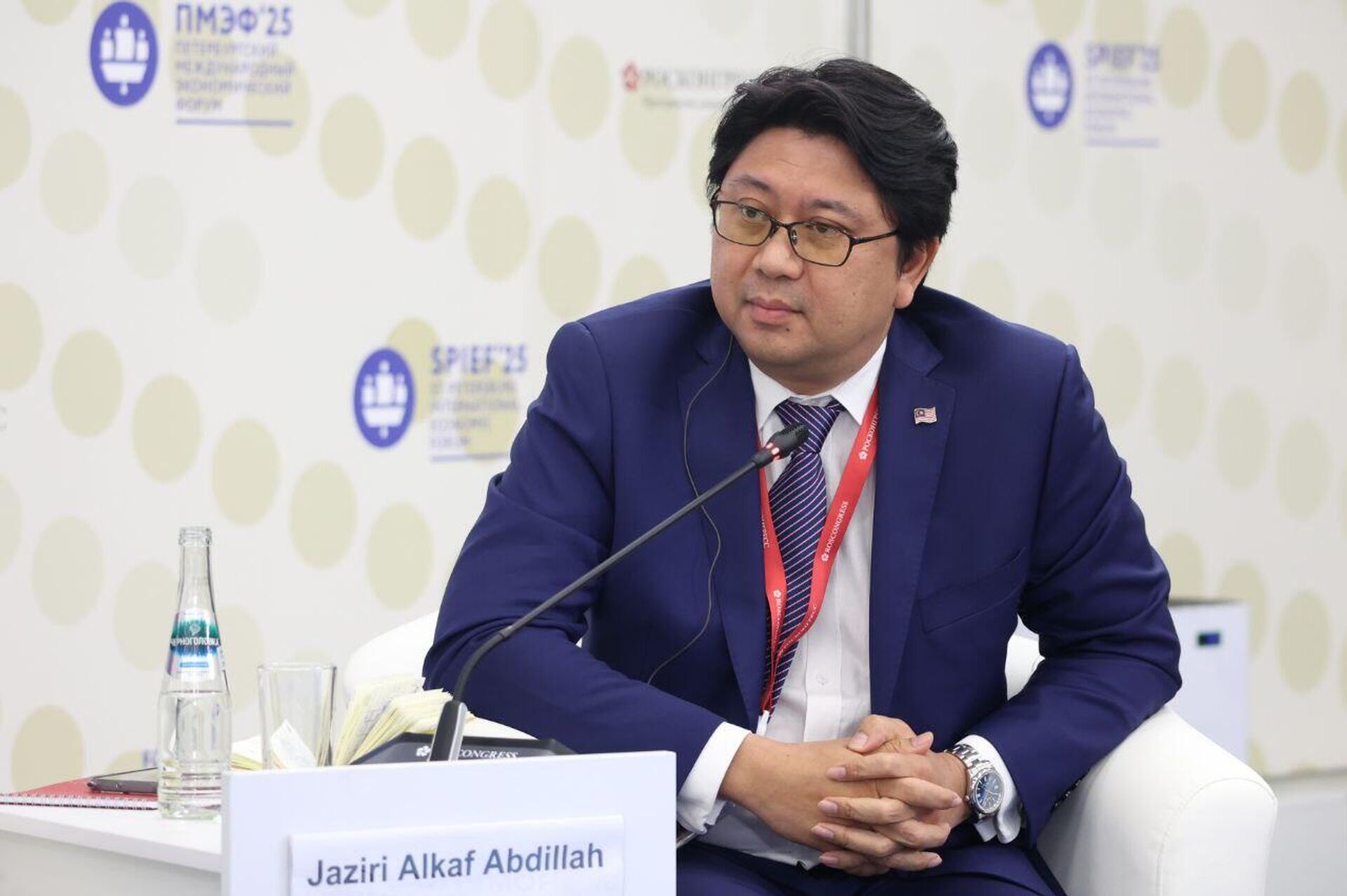 Cựu Thượng nghị sĩ Quốc hội Malaysia Jaziri Alkaf Abdillah Suffian - Sputnik Việt Nam, 1920, 10.07.2025