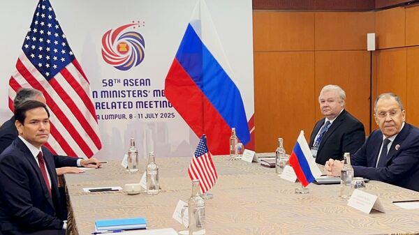Cuộc gặp giữa Bộ trưởng Ngoại giao Nga Sergey Lavrov và Ngoại trưởng Hoa Kỳ Marco Rubio - Sputnik Việt Nam