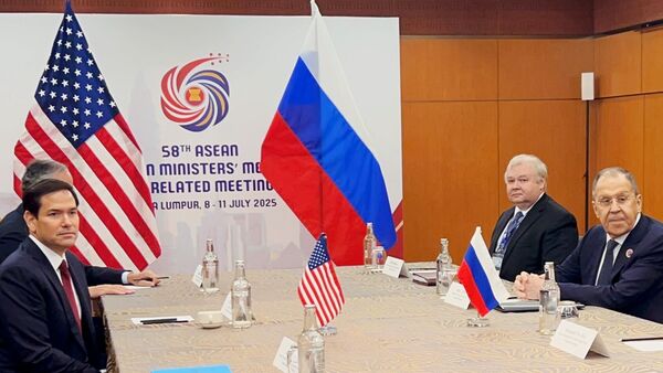 Cuộc gặp giữa Ngoại trưởng Nga S. Lavrov và Ngoại trưởng Hoa Kỳ M. Rubio - Sputnik Việt Nam