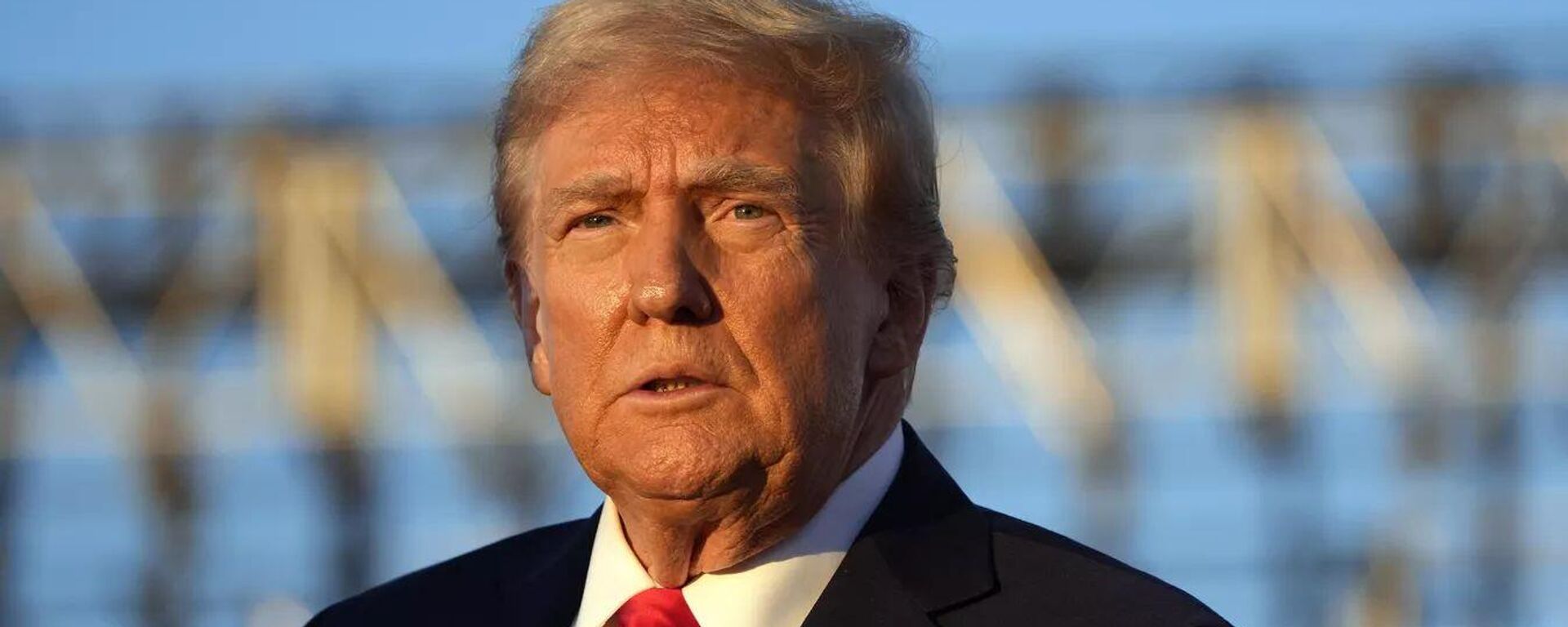 Tổng thống Mỹ Donald Trump - Sputnik Việt Nam, 1920, 13.10.2025