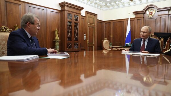 Tổng thống Vladimir Putin đã gặp Giám đốc Viện Hàn lâm Khoa học Nga Gennady Krasnikov - Sputnik Việt Nam