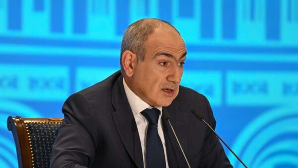 Thủ tướng Nikol Pashinyan tổ chức họp báo (ngày 16 tháng 7 năm 2025). Yerevan. - Sputnik Việt Nam